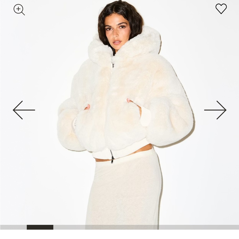 Women's Faux Fur Hooded Jacket - Cream